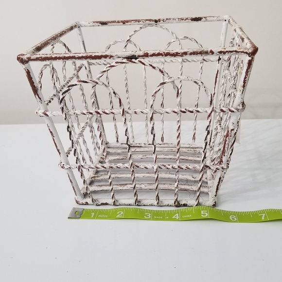 2 in fall bloom distressed Iron square Planter - Picture 2 of 5